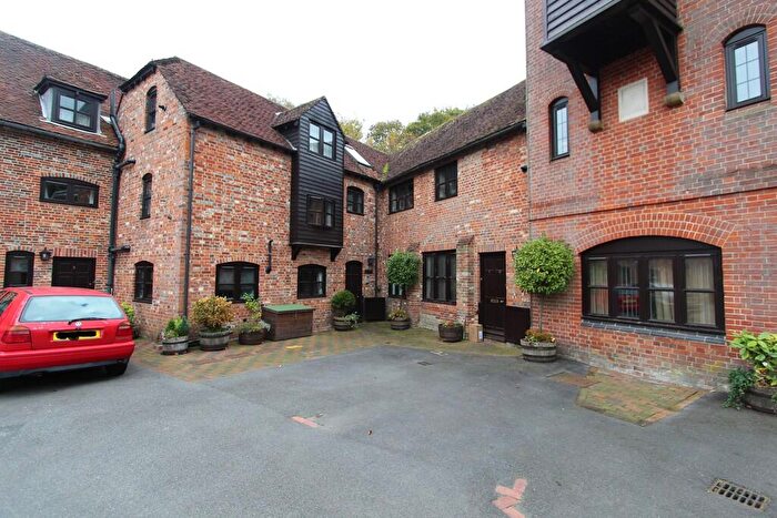 2 Bedroom Apartment To Rent In Bridge Street, Wickham, PO17