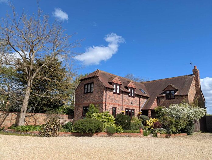 5 Bedroom Detached House For Sale In Berrick House, Berrick Salome, OX10