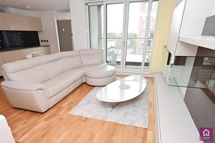 2 Bedroom Flat To Rent In Milliners Wharf, Munday Street, New Islington, Manchester, M4