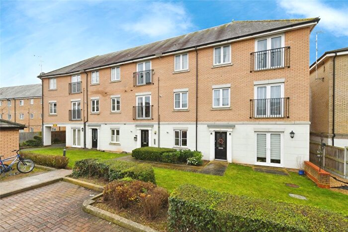 2 Bedroom Flat For Sale In Parnell Place, Braintree, Essex, CM7