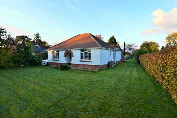 3 Bedroom Detached House For Sale In Mockbeggar Lane, Ibsley, Ringwood, Hampshire, BH24