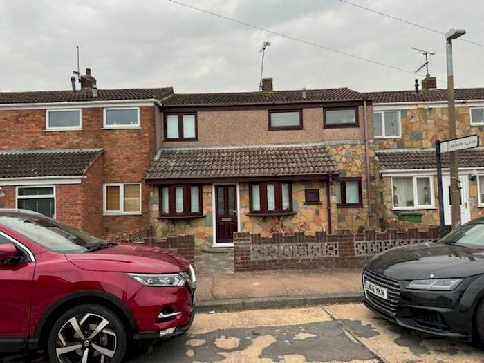 3 Bedroom Terraced House To Rent In Coleridge Road, Tilbury, RM18