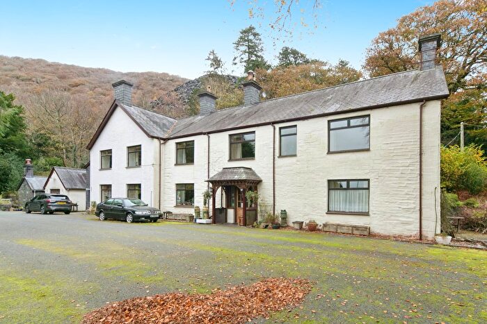 24 Bedroom Detached House For Sale In Llanberis, Caernarfon, Gwynedd, LL55