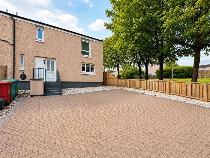 3 Bedroom End Of Terrace House For Sale In Woodland Way, Denny, FK6