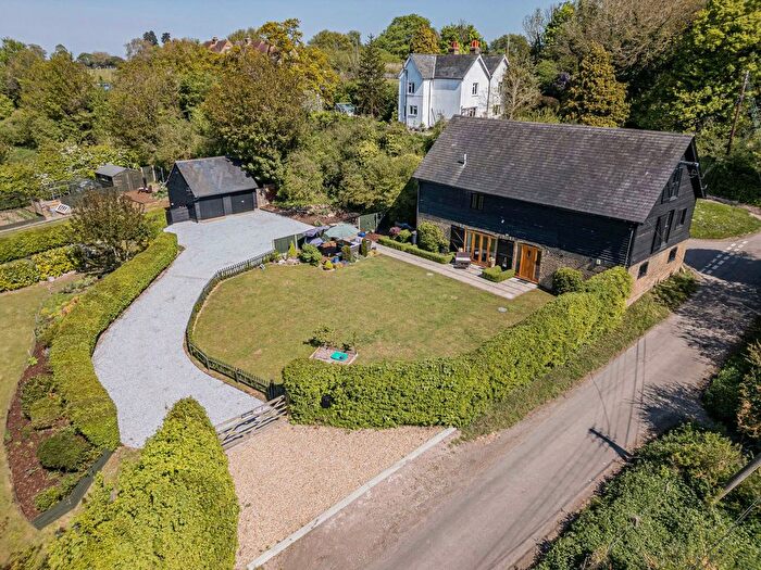 6 Bedroom Barn Conversion For Sale In Vicarage Lane, Ospringe, ME13