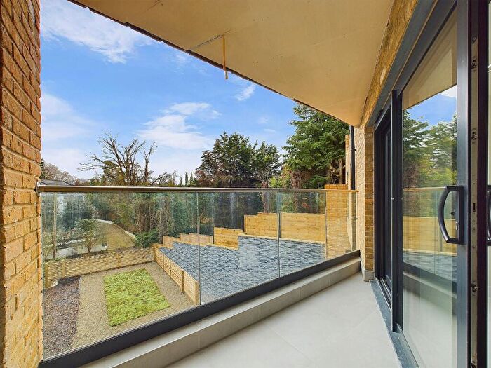 2 Bedroom Apartment For Sale In Silver Leaves, Southill Road, Chislehurst, Kent, BR7