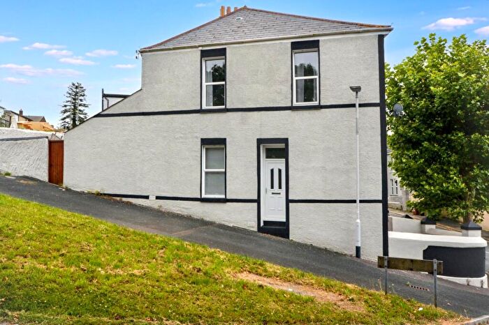 2 Bedroom End Of Terrace House For Sale In Bridwell Road, Plymouth, Devon, PL5