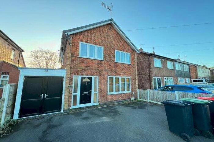 3 Bedroom Semi-Detached House To Rent In Scott Avenue, Nottingham, NG9