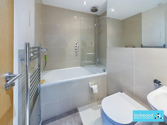 1 Bedroom Flat To Rent In Church Road, Ashford, TW15