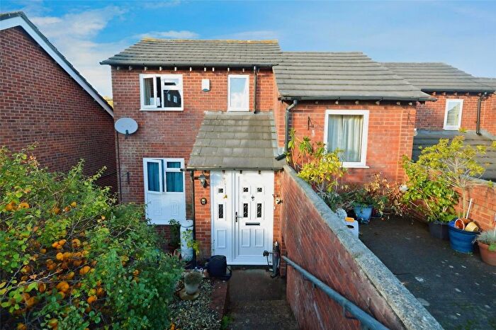 4 Bedroom End Terrace House For Sale In Burrator Drive, Exeter, Devon, EX4