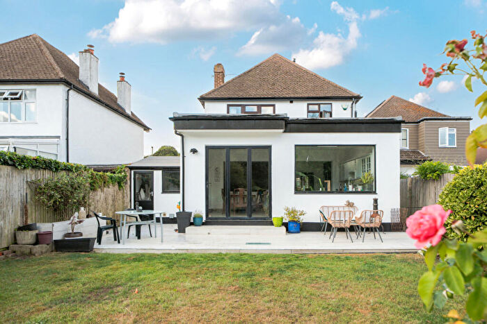 3 Bedroom Detached House For Sale In Gates Green Road, West Wickham, Kent, BR4