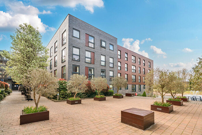 1 Bedroom Flat For Sale In Howard Road, Stanmore, HA7