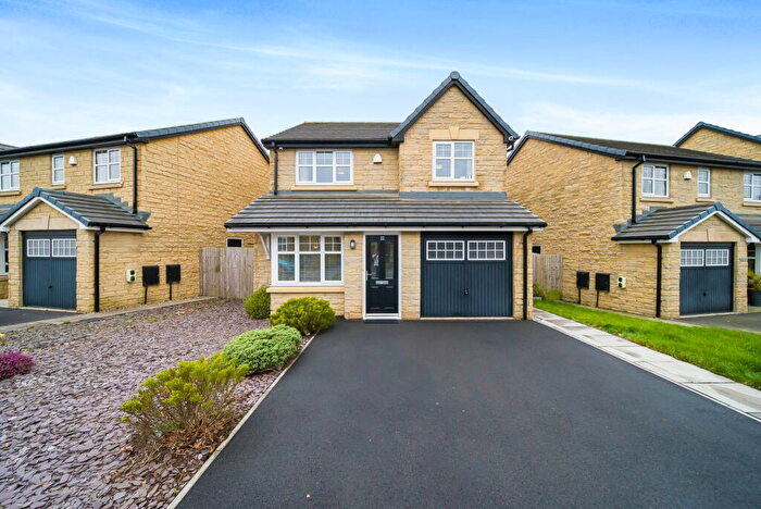 4 Bedroom Detached House For Sale In Colvin Way, Burnley, BB12