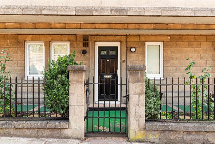 2 Bedroom Flat For Sale In Sandyford Road, Sandyford, Newcastle Upon Tyne, NE2