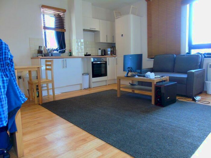 Studio To Rent In Garsington Road, Oxford, OX4