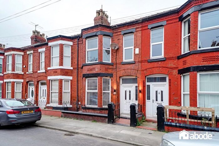 3 Bedroom Terraced House For Sale In Molyneux Road, Liverpool, L22