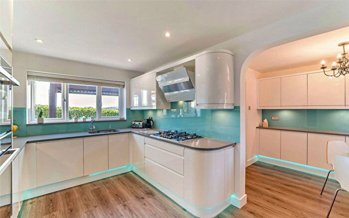 5 Bedroom Detached House For Sale In Badgers Wood Close, Bassaleg, Newport, NP10