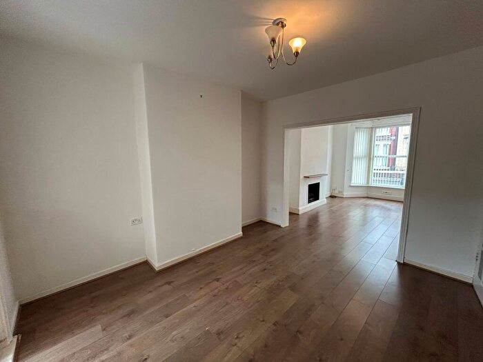 2 Bedroom House To Rent In Scott Street, Bootle, L20