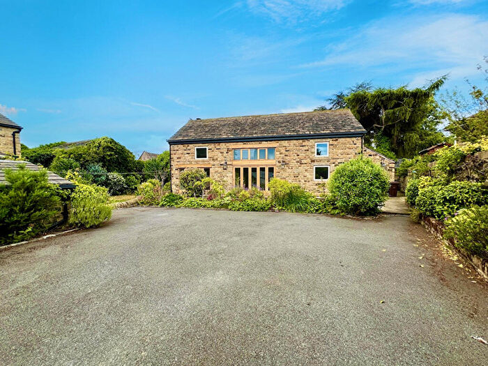 2 Bedroom Barn Conversion To Rent In Church Street, Cawthorne, Barnsley, S75