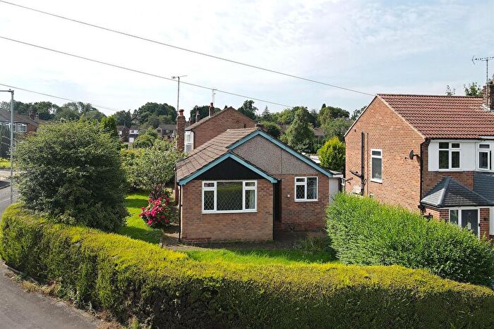 3 Bedroom Detached Bungalow To Rent In Chiltern Avenue, Macclesfield, SK11