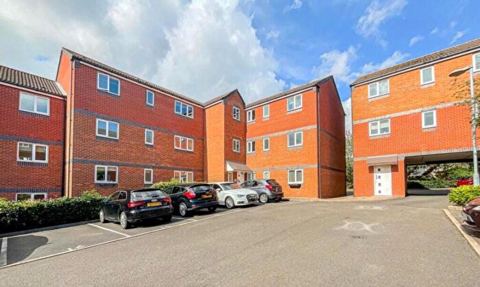 2 Bedroom Apartment To Rent In Peel Drive, Wilnecote, Tamworth, B77