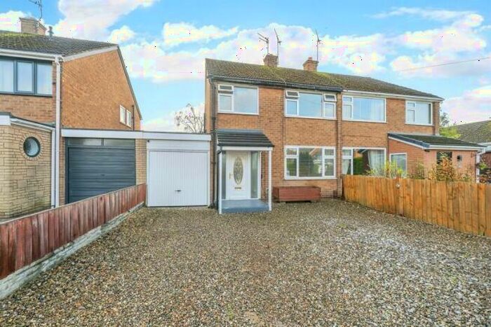 3 Bedroom House To Rent In Hillfield Road, Little Sutton, Ellesmere Port, CH66