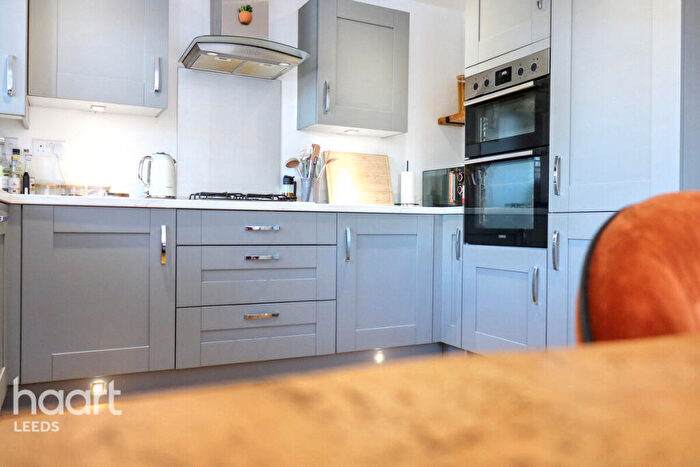 3 Bedroom Detached House For Sale In Ramble Crescent, Leeds, LS25