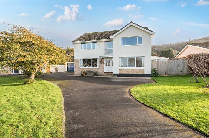 4 Bedroom Detached House For Sale In Karen Close, Backwell, BS48