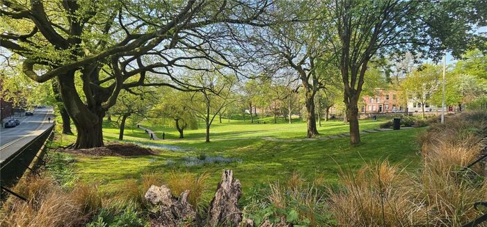 2 Bedroom Flat For Sale In Winckley Square, Preston, Lancashire, PR1