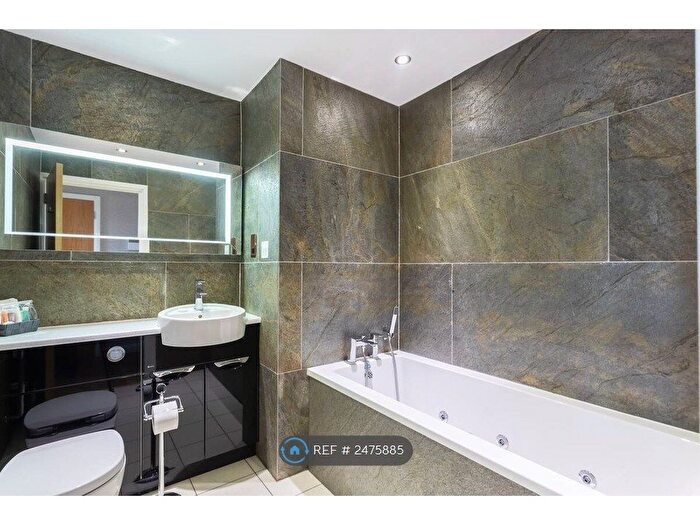 2 Bedroom Flat To Rent In Mavisbank Gardens, Glasgow, G51