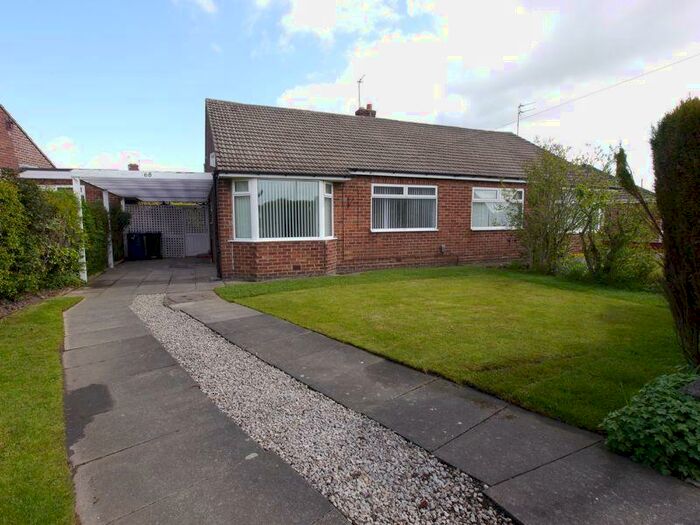 2 Bedroom Semi-Detached Bungalow To Rent In Roachburn Road, Hillheads Estate, NE5