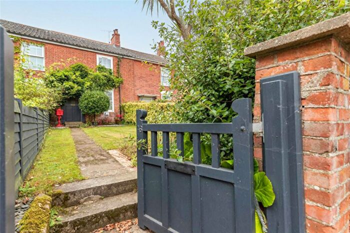 2 Bedroom Terraced House For Sale In Back Street, Mundesley, Norwich, Norfolk, NR11
