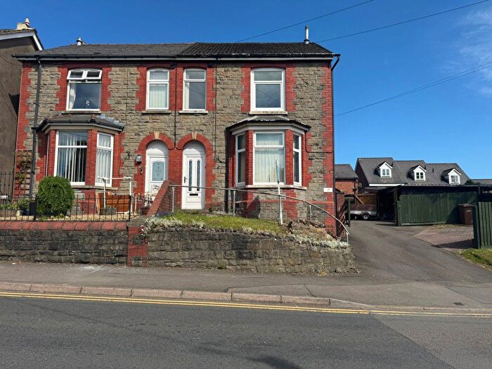 1 Bedroom Flat To Rent In Flat B, Hillcrest, Penmaen Road, Blackwood, NP12