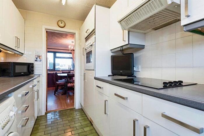 3 Bedroom Terraced House For Sale In Chaucer Road, Royston, SG8