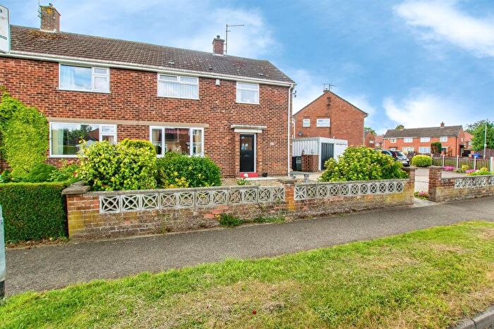 3 Bedroom Semi-Detached House For Sale In Parthian Avenue, Wyberton, Boston, PE21