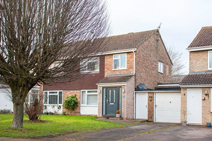 3 Bedroom Semi-Detached House For Sale In Strawberry Hill, Bloxham, OX15