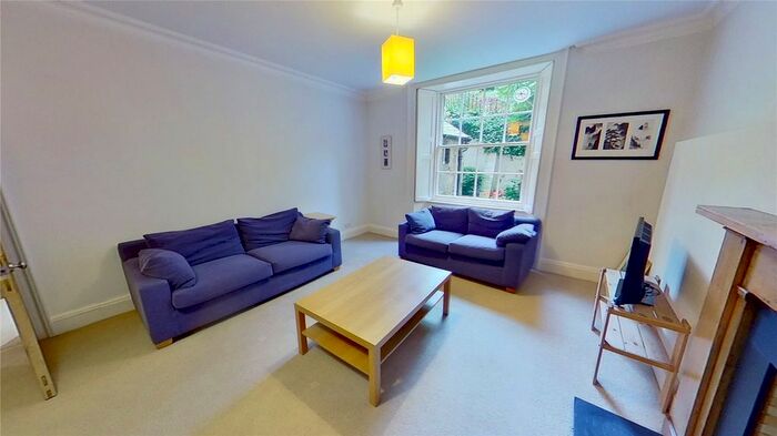 2 Bedroom Flat To Rent In Great King Street, Edinburgh, EH3