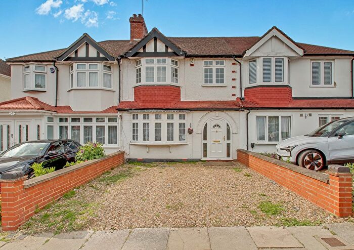 3 Bedroom Terraced House To Rent In Wadham Gardens, Greenford, UB6