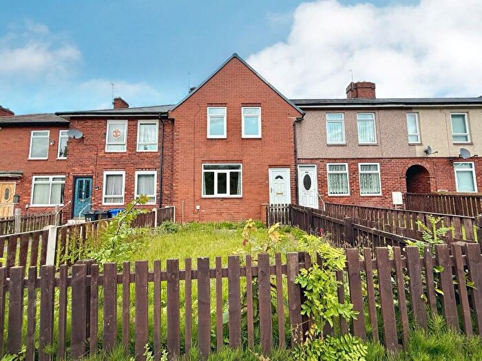 3 Bedroom Terraced House To Rent In Torksey Road, Sheffield, S5