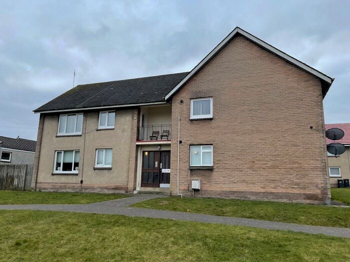 2 Bedroom Flat To Rent In Larch Avenue Bishopbriggs - Available From Th March!, G64
