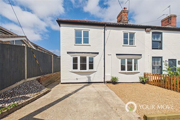 5 Bedroom End Of Terrace House For Sale In Kemps Lane, Beccles, Suffolk, NR34