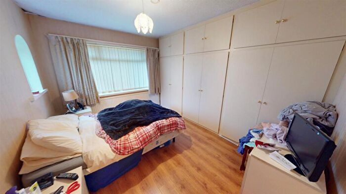 2 Bedroom Semi-Detached Bungalow For Sale In Fairhaven Road, Southport, PR9