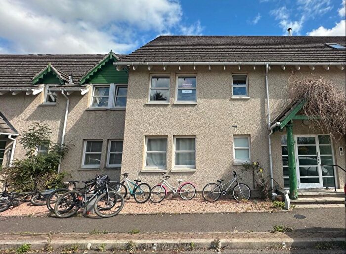 2 Bedroom Flat To Rent In Huntly Mews, Aboyne, AB34