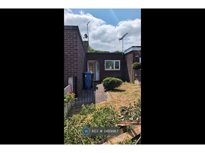 3 Bedroom Bungalow To Rent In Cotton Lane, Halton Lodge, Runcorn, WA7