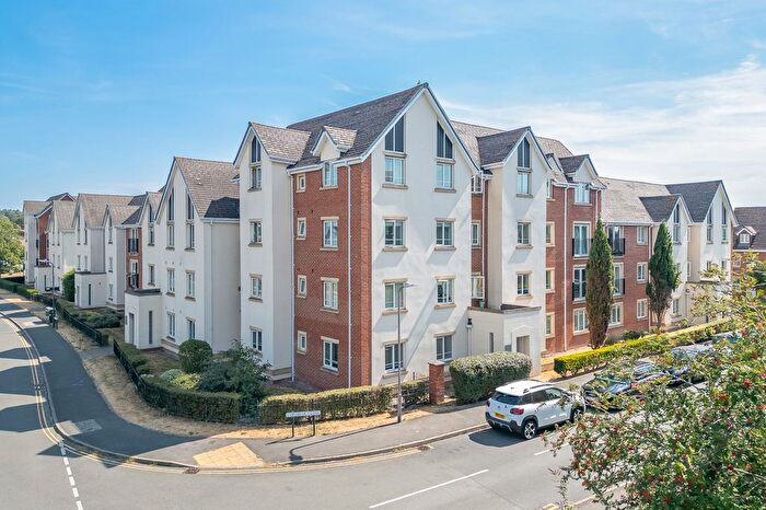 2 Bedroom Flat For Sale In Cordelia Close, Stratford-Upon-Avon, CV37