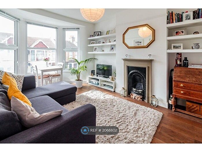 2 Bedroom Maisonette To Rent In Jewel Road, London, E17
