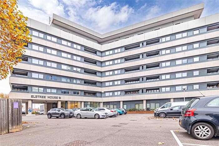 2 Bedroom Flat For Sale In Elstree Way, Borehamwood, Hertfordshire, WD6