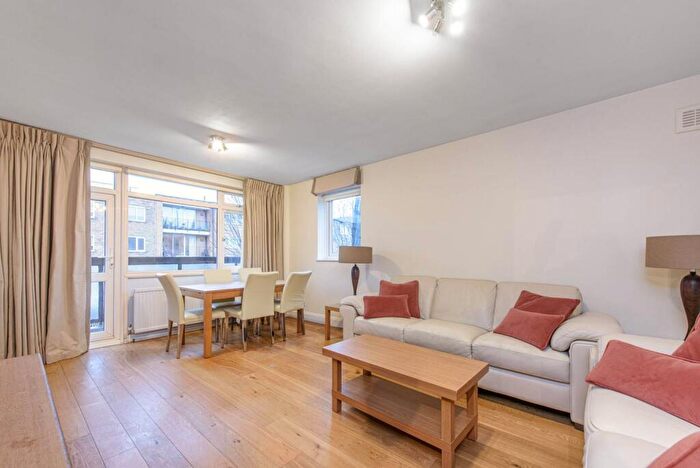 2 Bedroom Flat To Rent In Fairfax Road, South Hampstead, London, NW6