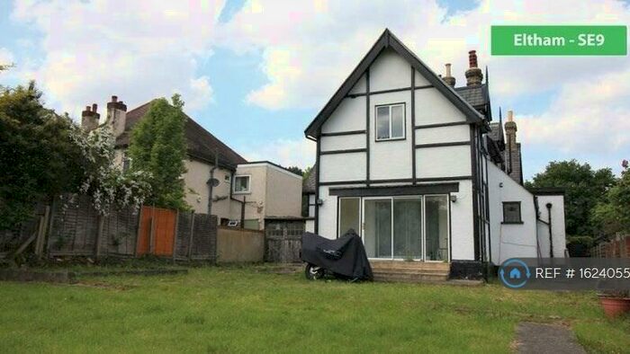 Studio To Rent In Bexley Road, London, SE9