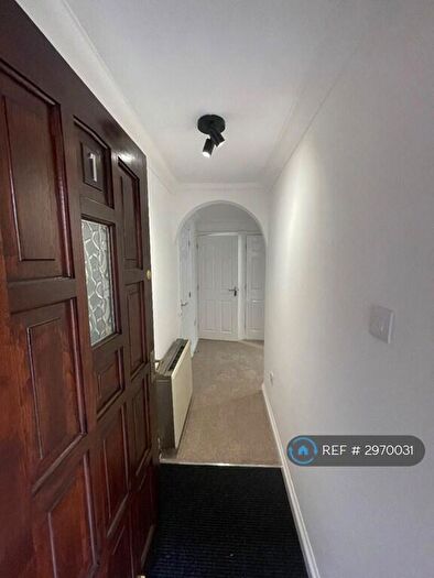 1 Bedroom Flat To Rent In High St, Wellingborough, NN29